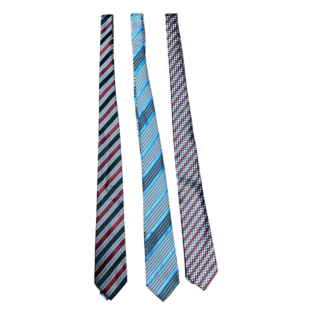 New NWOT Retro Men's Bundle Set of 3 Red Blue Gray Striped Geometric Neck Ties